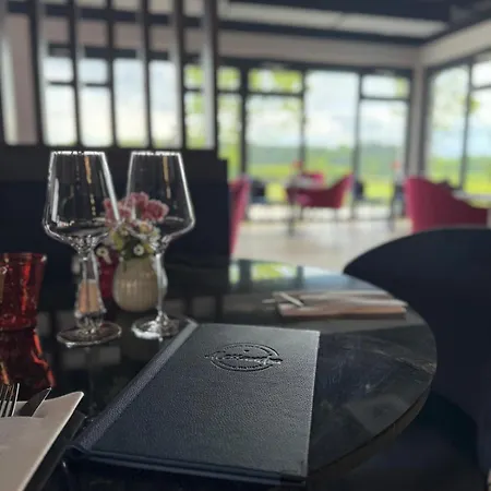 酒店 Das Wasserburg Hotel